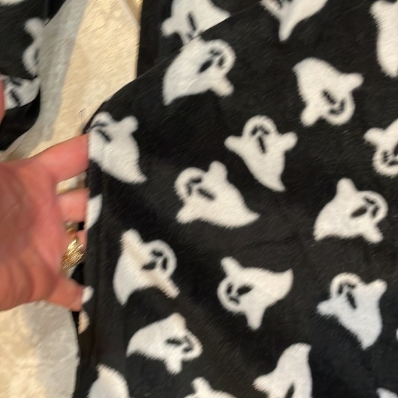 Nwt! Follow Me Halloween Ghost Fleece Onesie Costume Pajama S - Picture 6 of 7